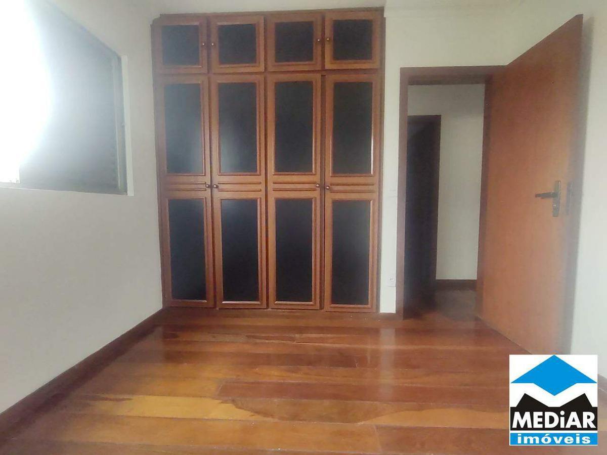 Apartamento, Floresta, 4 Quartos, 2 Vagas, 1 Suíte