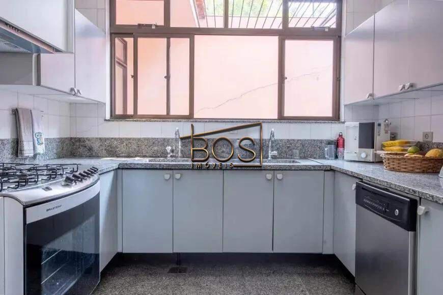 Casa, Mangabeiras, 4 Quartos, 6 Vagas, 3 Suítes