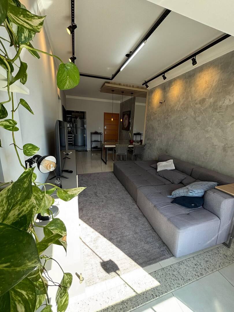 Apartamento, Amaro Lanari, 2 Quartos, 1 Vaga, 1 Suíte