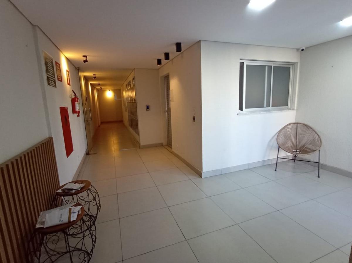 Apartamento, Floresta, 1 Quarto, 0 Vaga