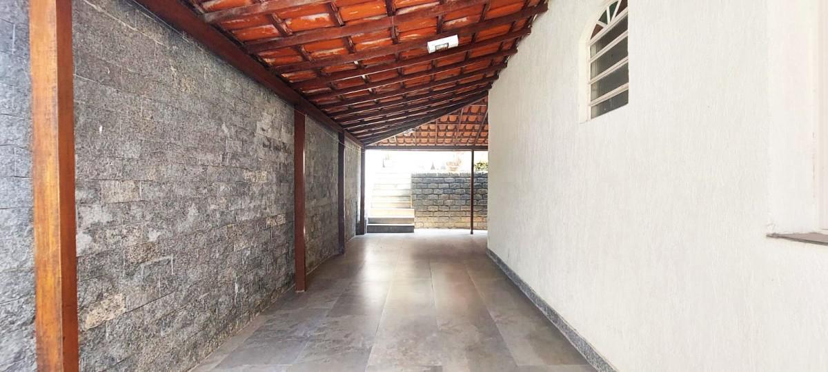 Casa, Coração Eucarístico, 3 Quartos, 4 Vagas, 1 Suíte