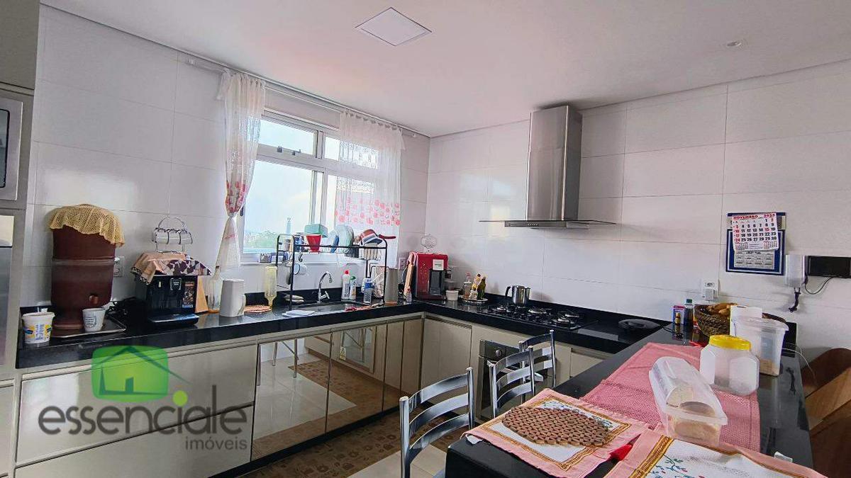 Cobertura, Novo Eldorado, 4 Quartos, 2 Vagas, 2 Suítes