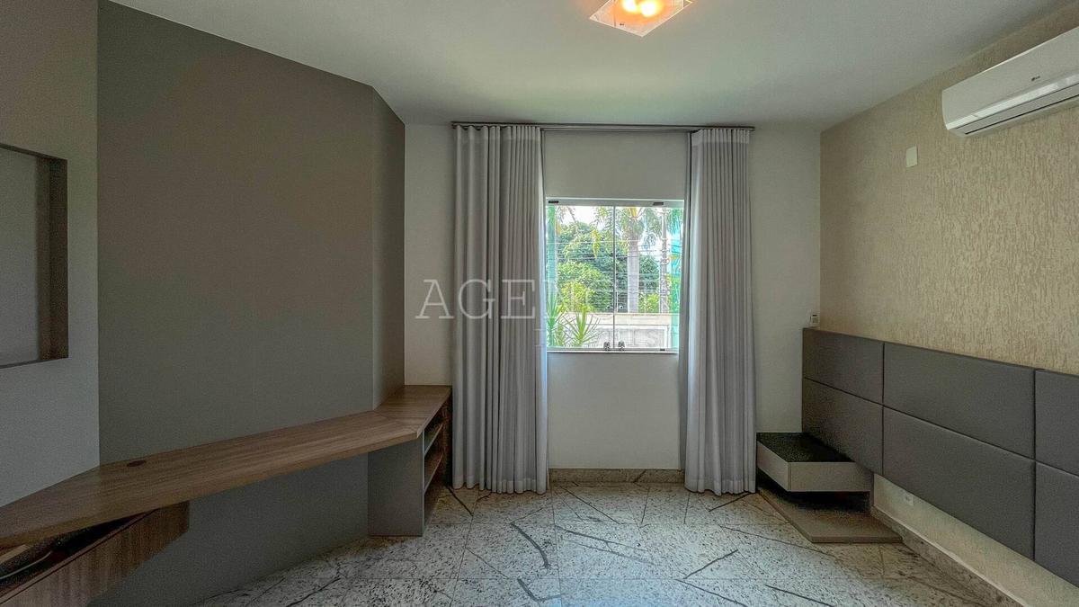 Casa, Bandeirantes (pampulha), 3 Quartos, 0 Vaga, 1 Suíte