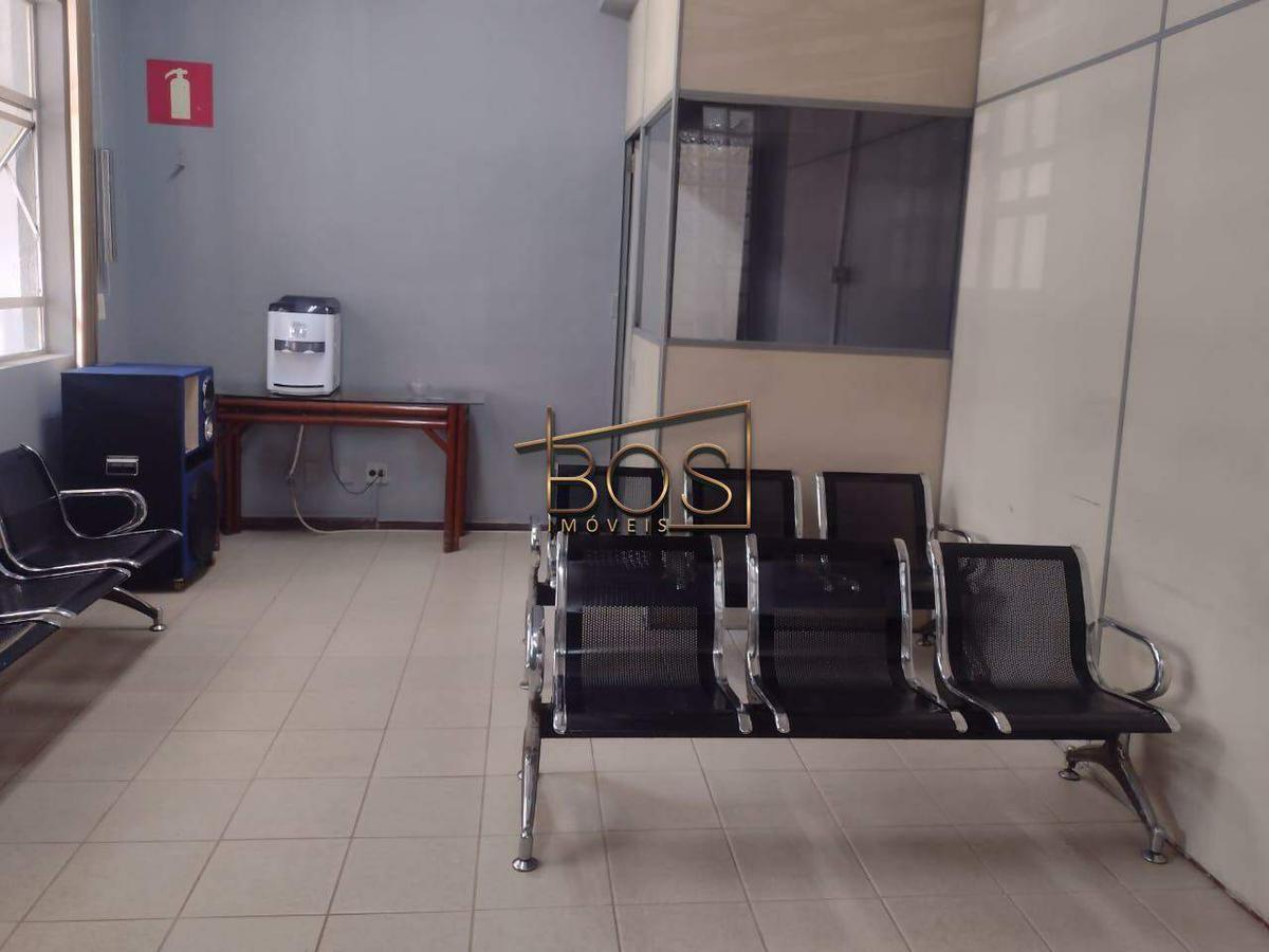 Prédio, Barro Preto, 0 Quarto, 2 Vagas