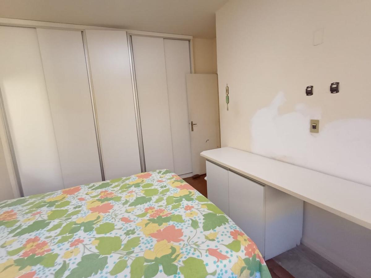 Casa, Santa Cruz, 7 Quartos, 6 Vagas, 2 Suítes