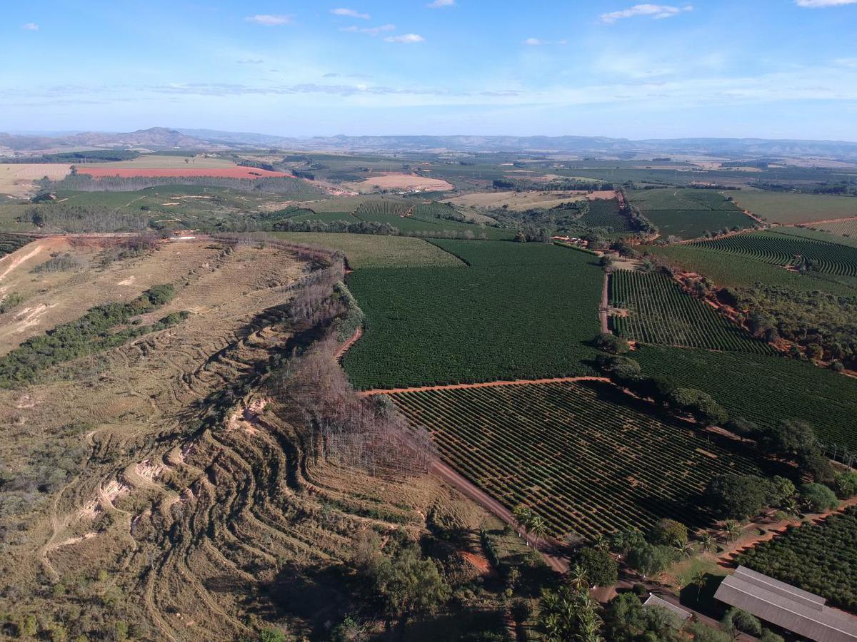 Fazenda, Zona Rural, 4 Quartos, 0 Vaga