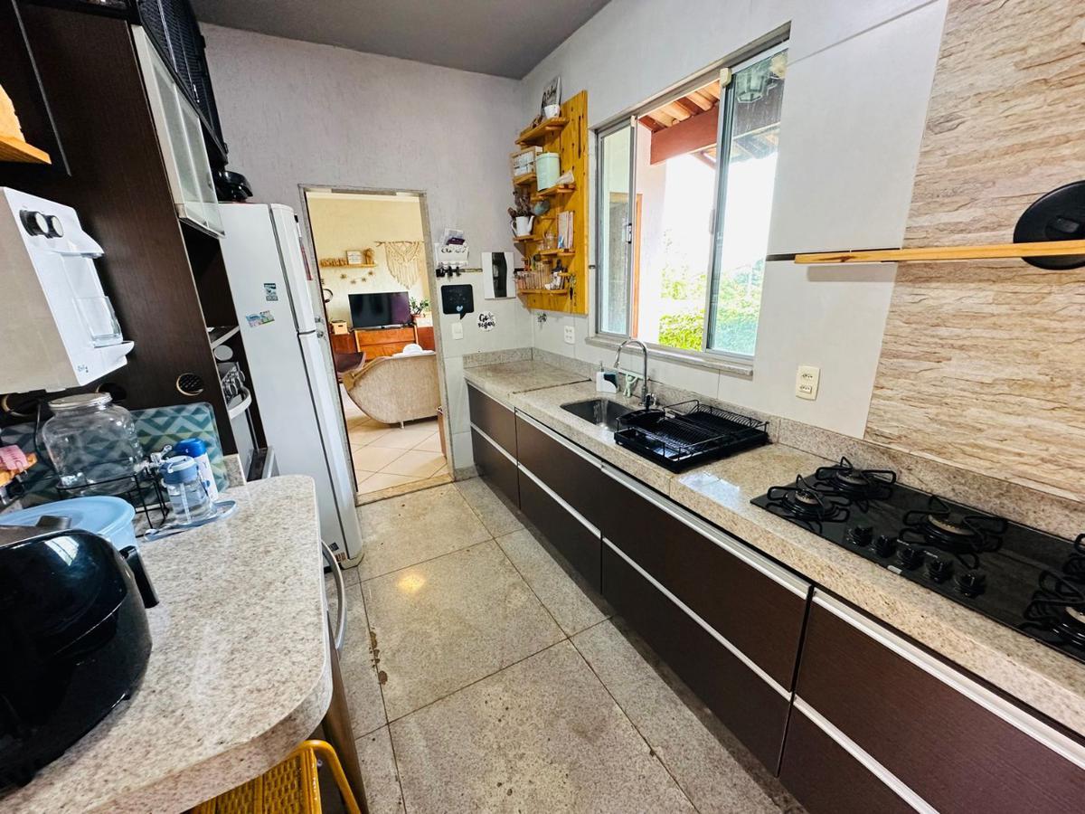 Casa, Trevo, 3 Quartos, 4 Vagas, 1 Suíte