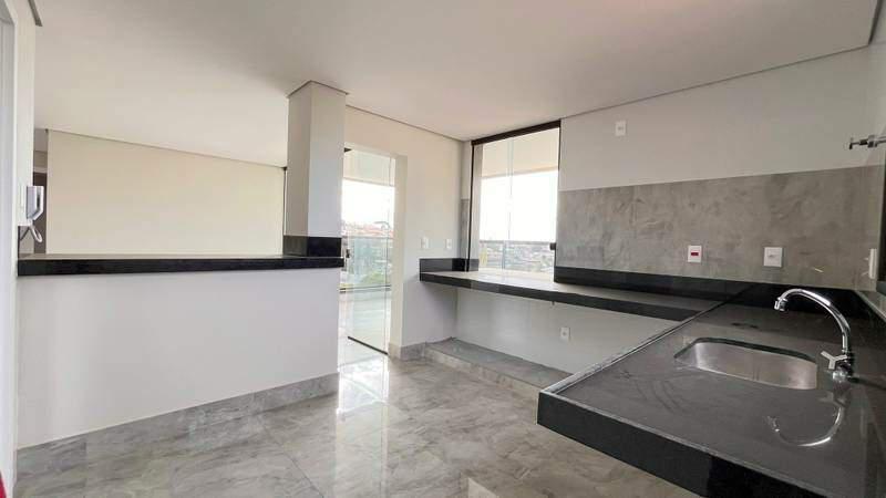 Apartamento, Castelo, 4 Quartos, 4 Vagas, 2 Suítes
