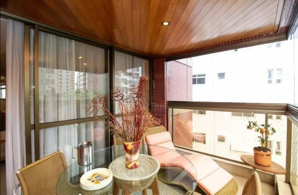 Apartamento, Funcionários, 4 Quartos, 5 Vagas, 2 Suítes