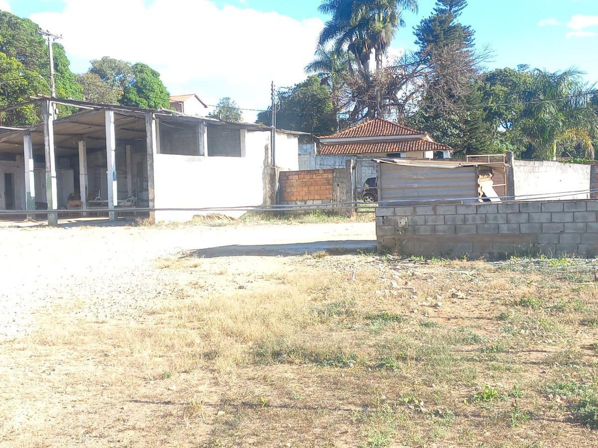 Lote, Londrina (são Benedito), 0 Quarto, 0 Vaga