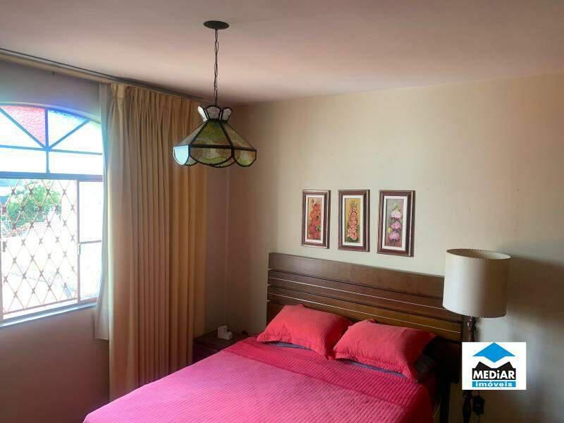 Casa, Cidade Nova, 3 Quartos, 3 Vagas, 1 Suíte