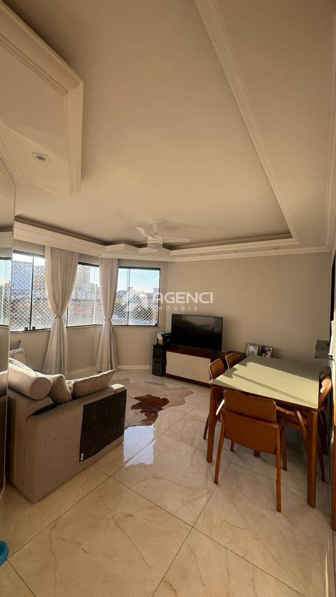 Apartamento, Castelo, 2 Quartos, 0 Vaga, 1 Suíte