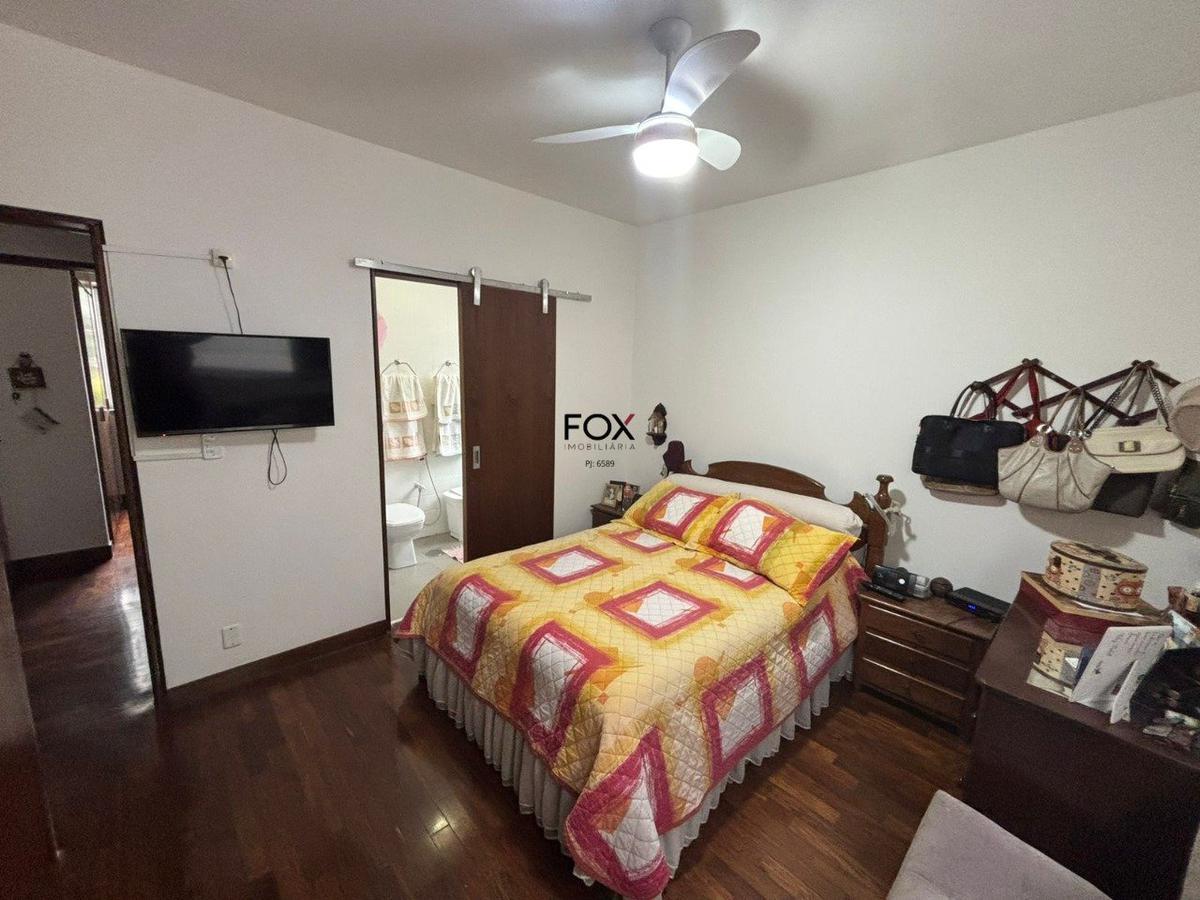Apartamento, Coração de Jesus, 4 Quartos, 2 Vagas, 1 Suíte