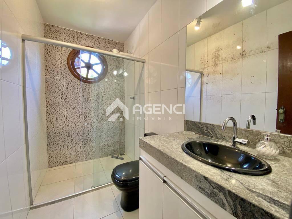 Casa, Bandeirantes (pampulha), 4 Quartos, 0 Vaga, 1 Suíte