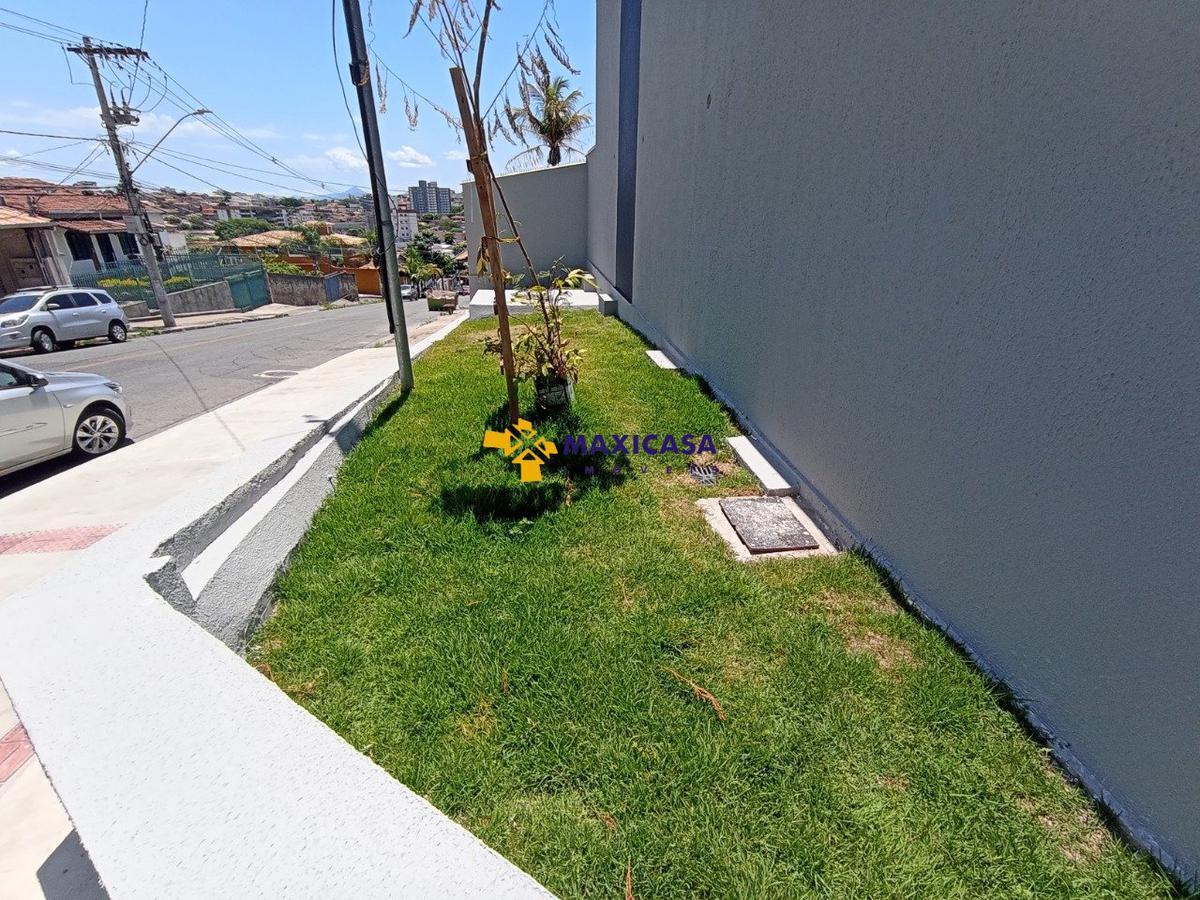 Casa, Santa Mônica, 3 Quartos, 2 Vagas, 1 Suíte