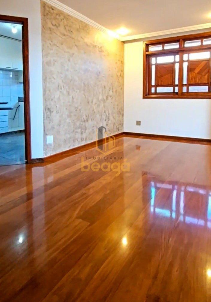 Casa, Serrano, 5 Quartos, 3 Vagas, 1 Suíte