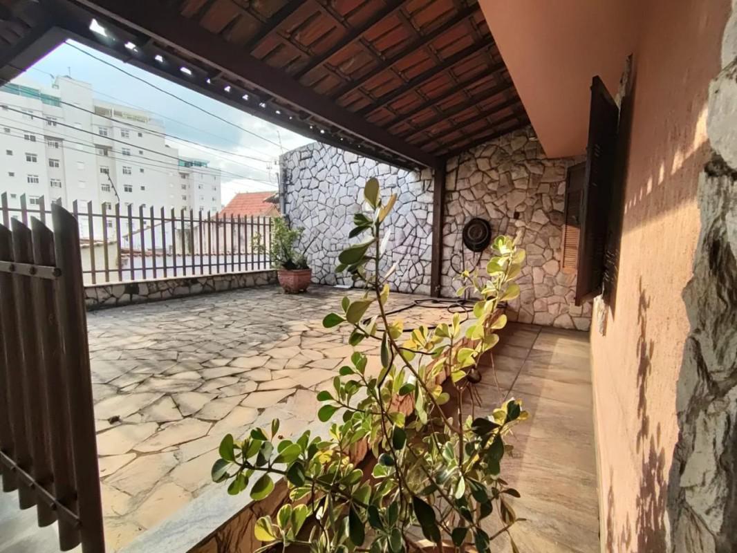 Casa, Conjunto Califórnia, 3 Quartos, 3 Vagas, 2 Suítes