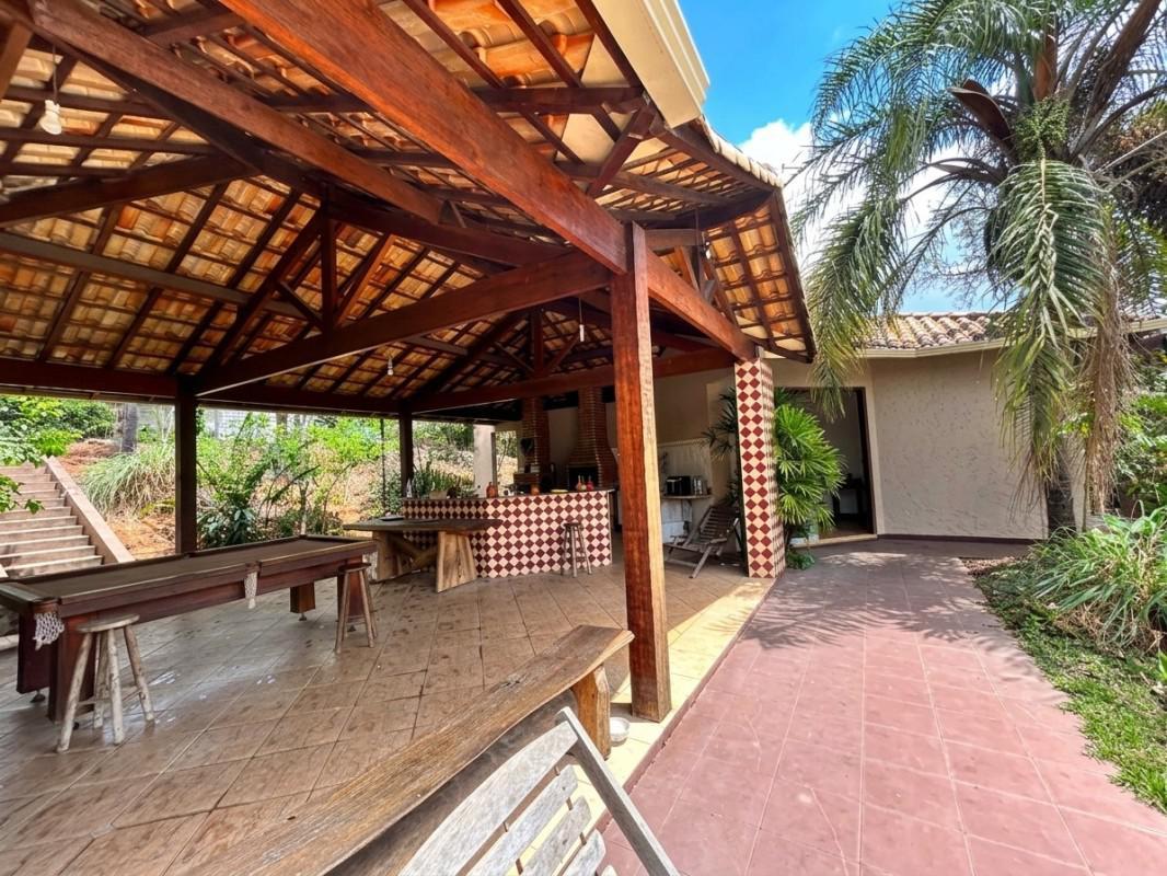 Casa, Condados da Lagoa, 4 Quartos, 4 Vagas, 2 Suítes