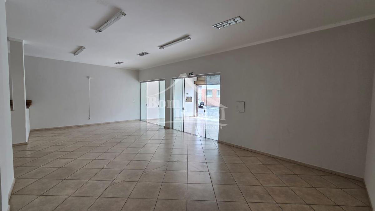 Andar, Centro, 0 Quarto, 0 Vaga