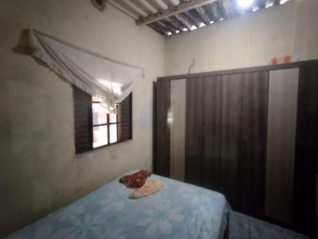 Casa, Mangabeiras, 2 Quartos, 4 Vagas