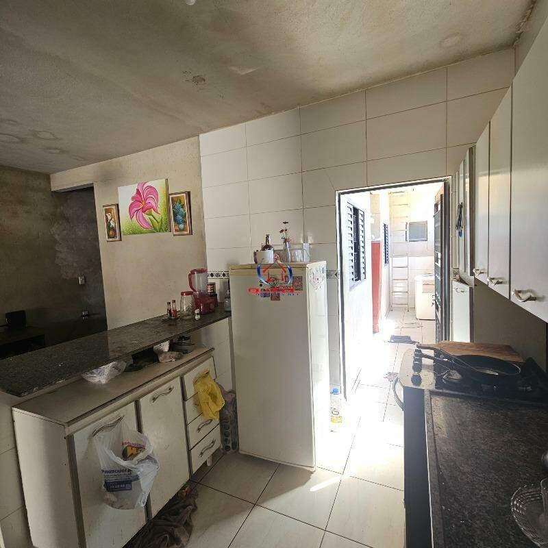 Casa, Céu Azul, 3 Quartos, 6 Vagas, 2 Suítes