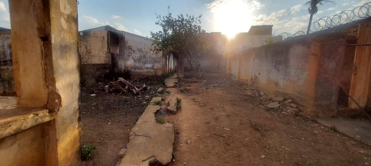 Lote, Santa Cruz, 0 Quarto, 0 Vaga