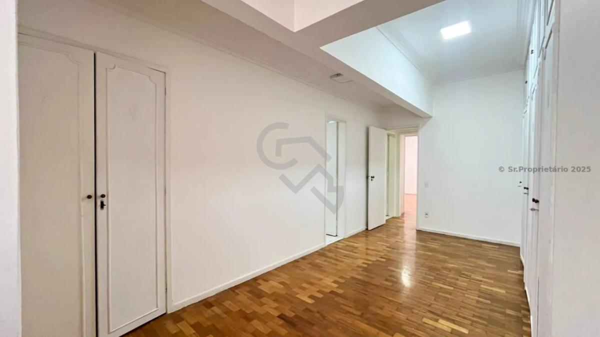 Apartamento, Centro, 4 Quartos, 2 Vagas, 1 Suíte