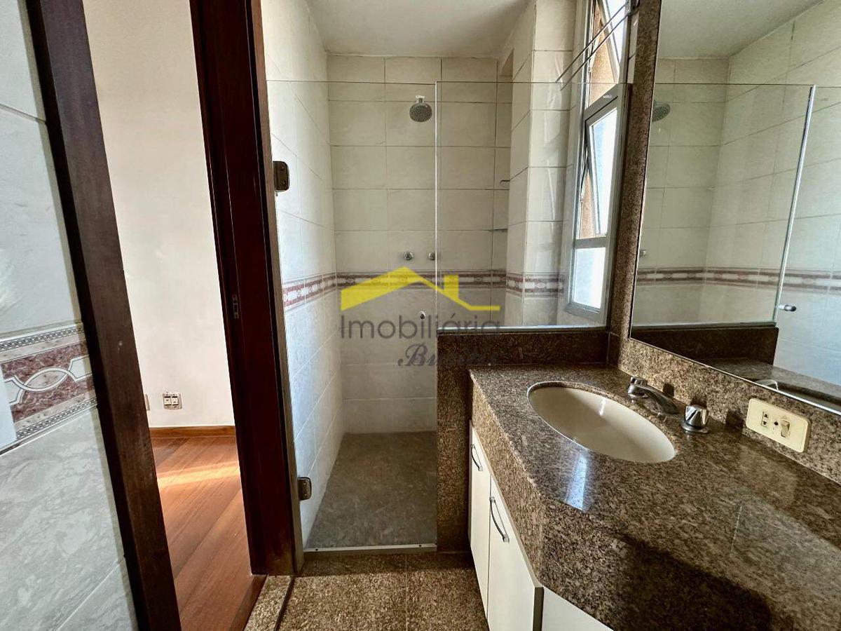 Cobertura, Buritis, 5 Quartos, 2 Vagas, 1 Suíte