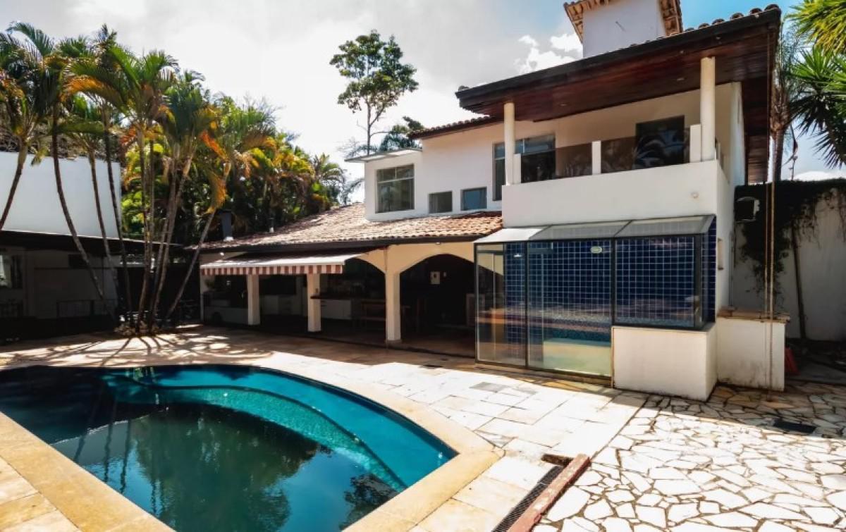 Casa, Bandeirantes (pampulha), 3 Quartos, 0 Vaga, 3 Suítes