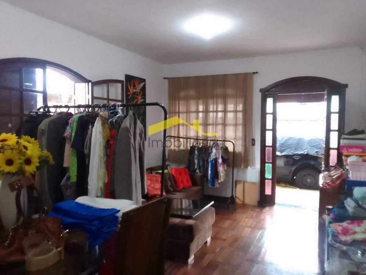 Casa, Betânia, 4 Quartos, 3 Vagas, 1 Suíte