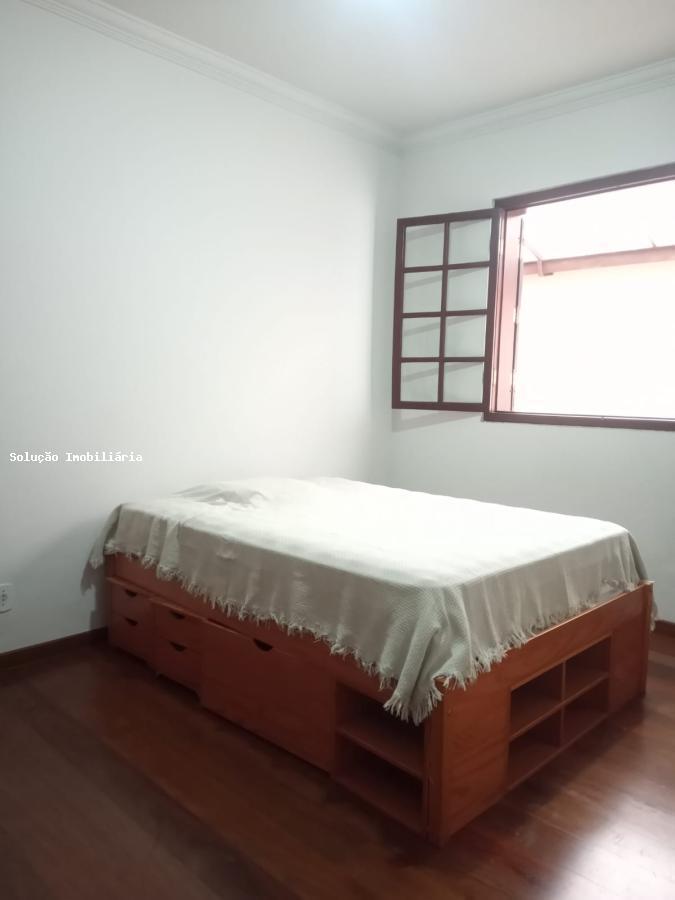 Casa, Alvorada, 3 Quartos, 8 Vagas, 1 Suíte