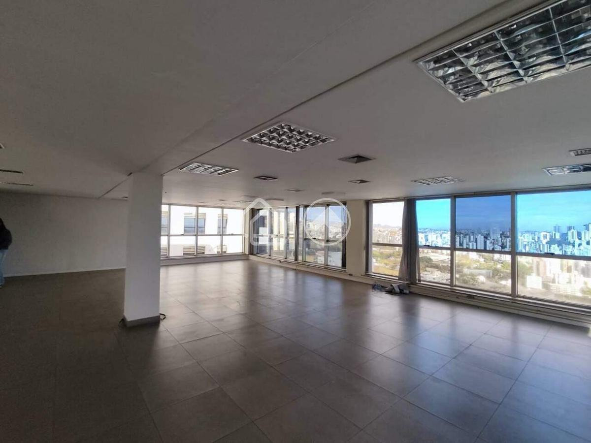 Sala, Estoril, 4 Vagas