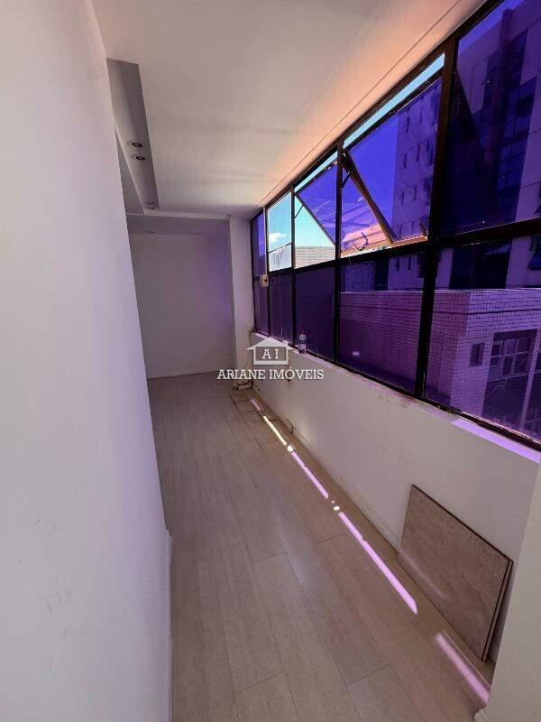 Andar, Funcionários, 0 Quarto, 2 Vagas