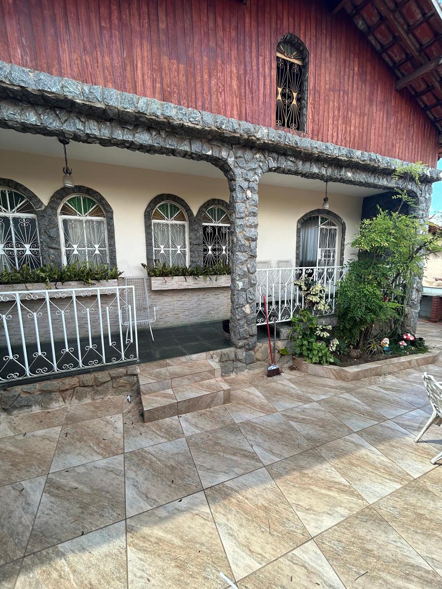 Casa, Alípio de Melo, 5 Quartos, 2 Vagas, 1 Suíte