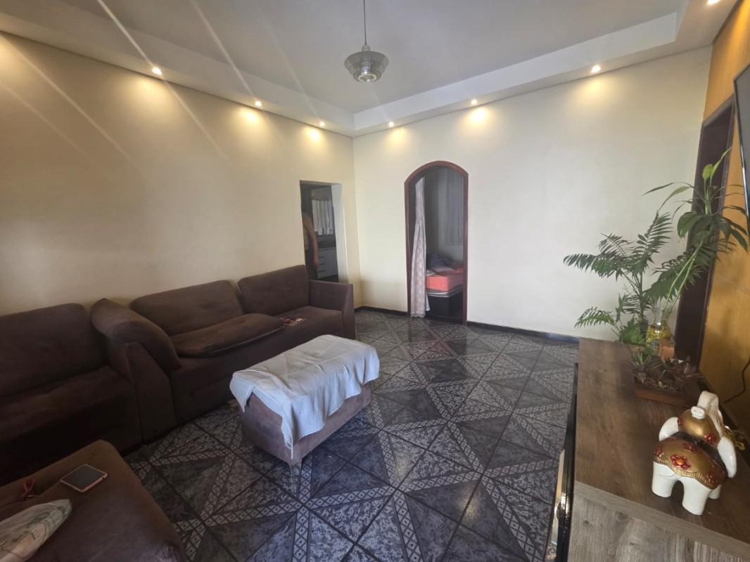 Casa, Coqueiros, 5 Quartos, 4 Vagas, 2 Suítes