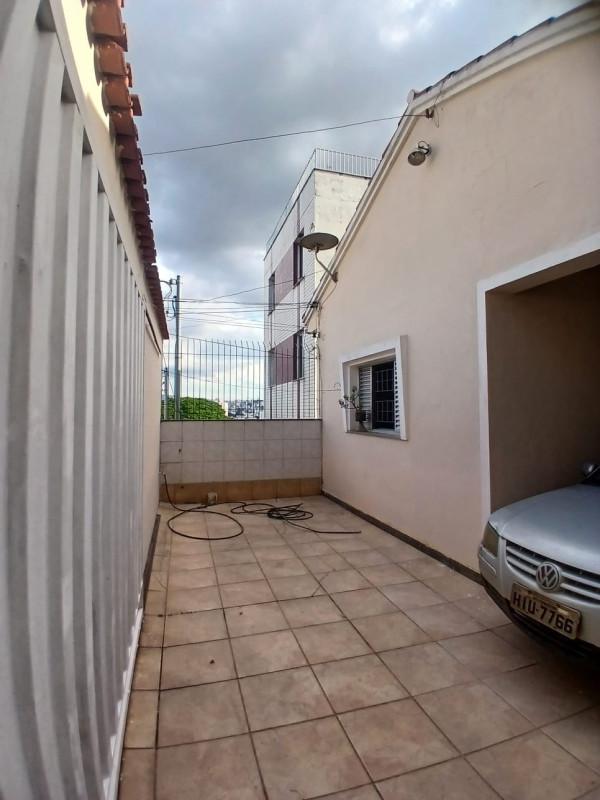 Casa, Carlos Prates, 3 Quartos, 2 Vagas, 1 Suíte