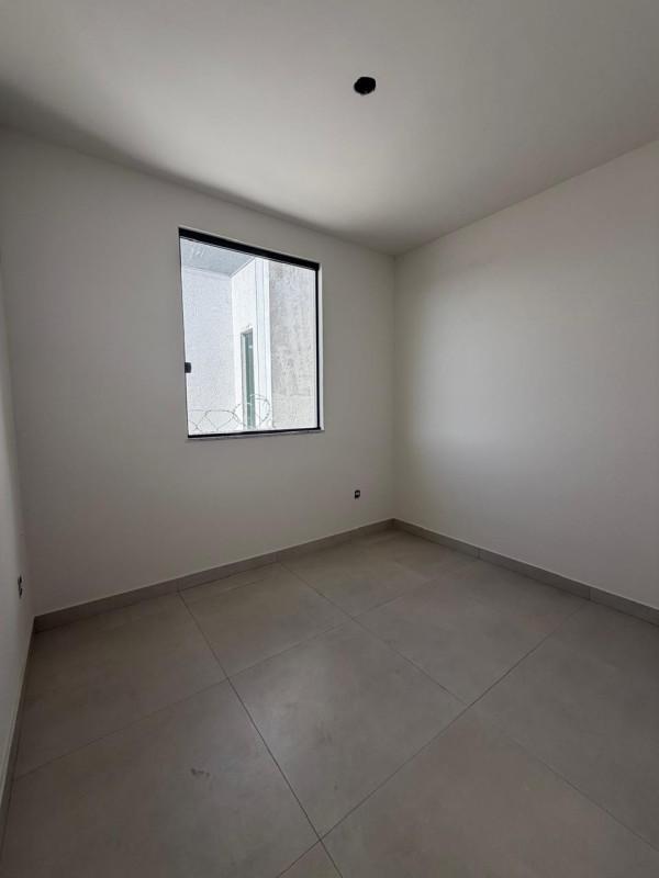 Casa, Masterville, 3 Quartos, 4 Vagas, 1 Suíte