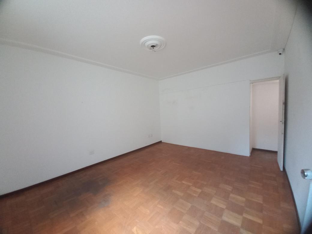 Andar, Savassi, 4 Quartos, 3 Vagas, 1 Suíte