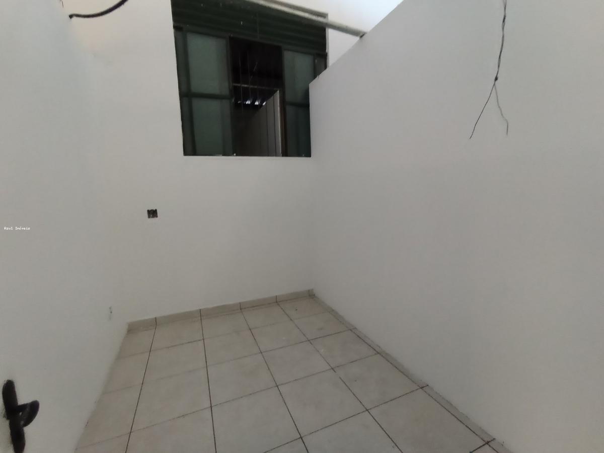 Galpão, Céu Azul, 0 Quarto, 4 Vagas