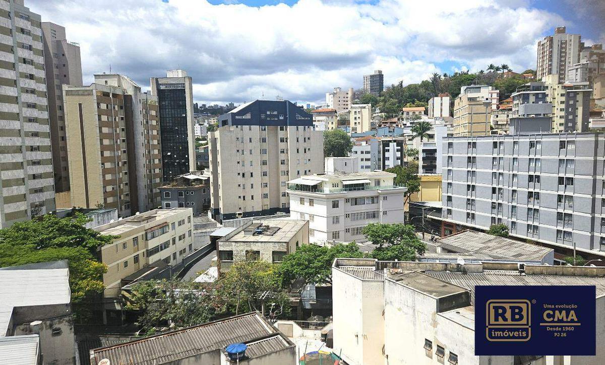 Apartamento, Coração de Jesus, 2 Quartos, 1 Vaga