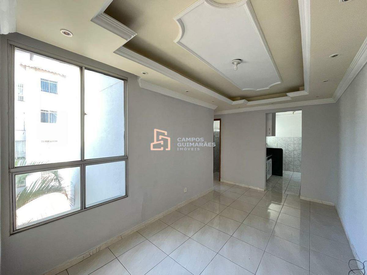 Apartamento, Cândida Ferreira