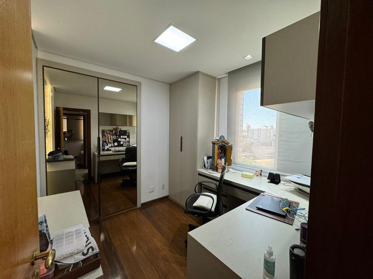 Cobertura, Colégio Batista, 4 Quartos, 3 Vagas, 1 Suíte