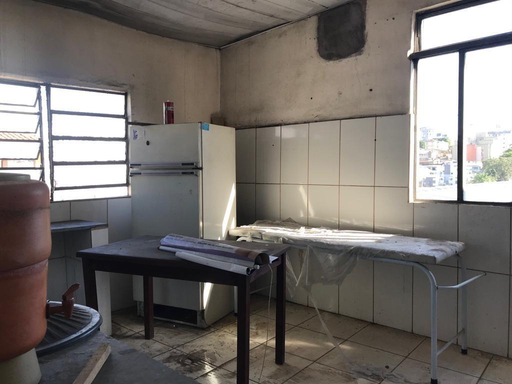 Andar, Padre Eustáquio, 0 Quarto, 5 Vagas