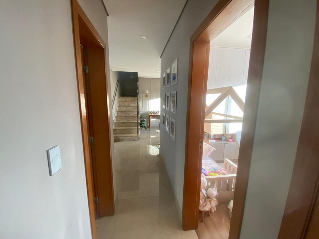 Cobertura, Jardim Industrial, 3 Quartos, 4 Vagas, 1 Suíte
