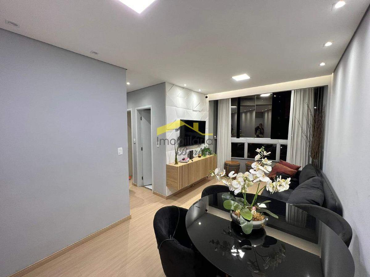 Apartamento, Estoril, 3 Quartos, 1 Vaga, 1 Suíte