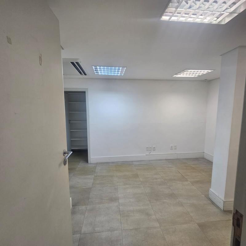Andar, Santo Agostinho, 0 Quarto, 4 Vagas