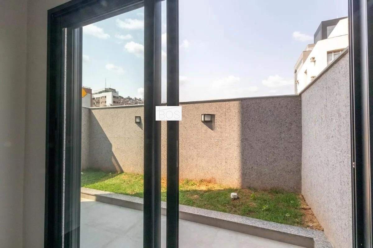 Apartamento, Santa Efigênia, 1 Quarto, 2 Vagas