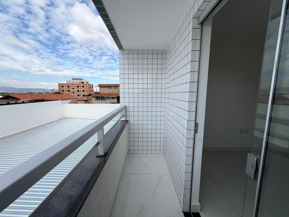 Apartamento, Santa Cruz Industrial, 3 Quartos, 2 Vagas, 1 Suíte