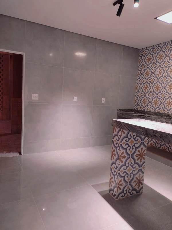 Casa, Capelinha, 1 Quarto, 2 Vagas, 1 Suíte