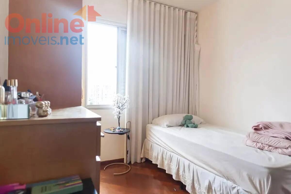 Apartamento, Estoril, 2 Quartos, 0 Vaga, 1 Suíte